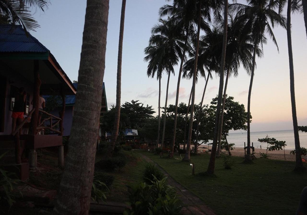 Sun Smile Beach Koh Jum Exterior photo